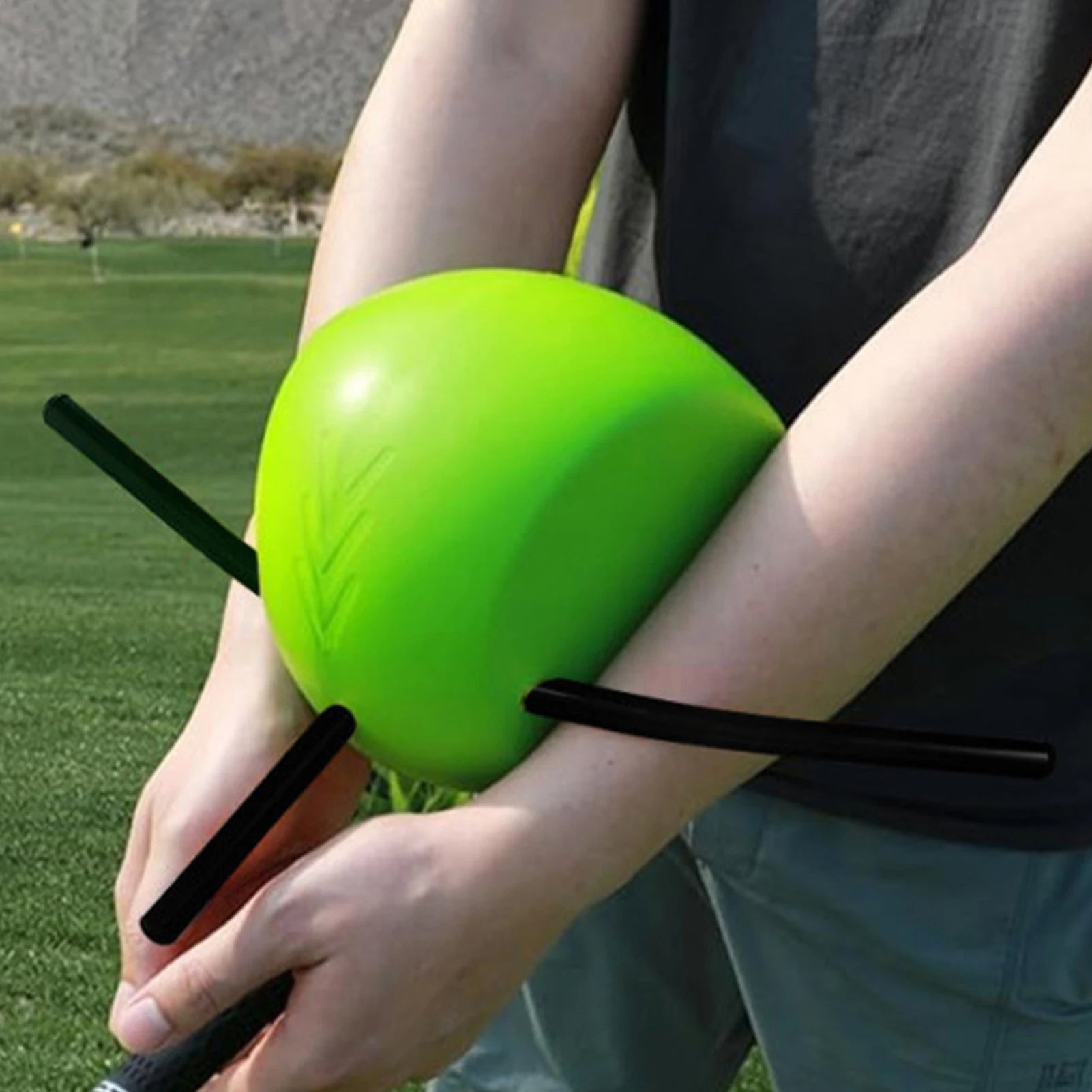 Golf Swing Posture Correction Trainer with Connecting Ball for Enhanced Chipping Performance